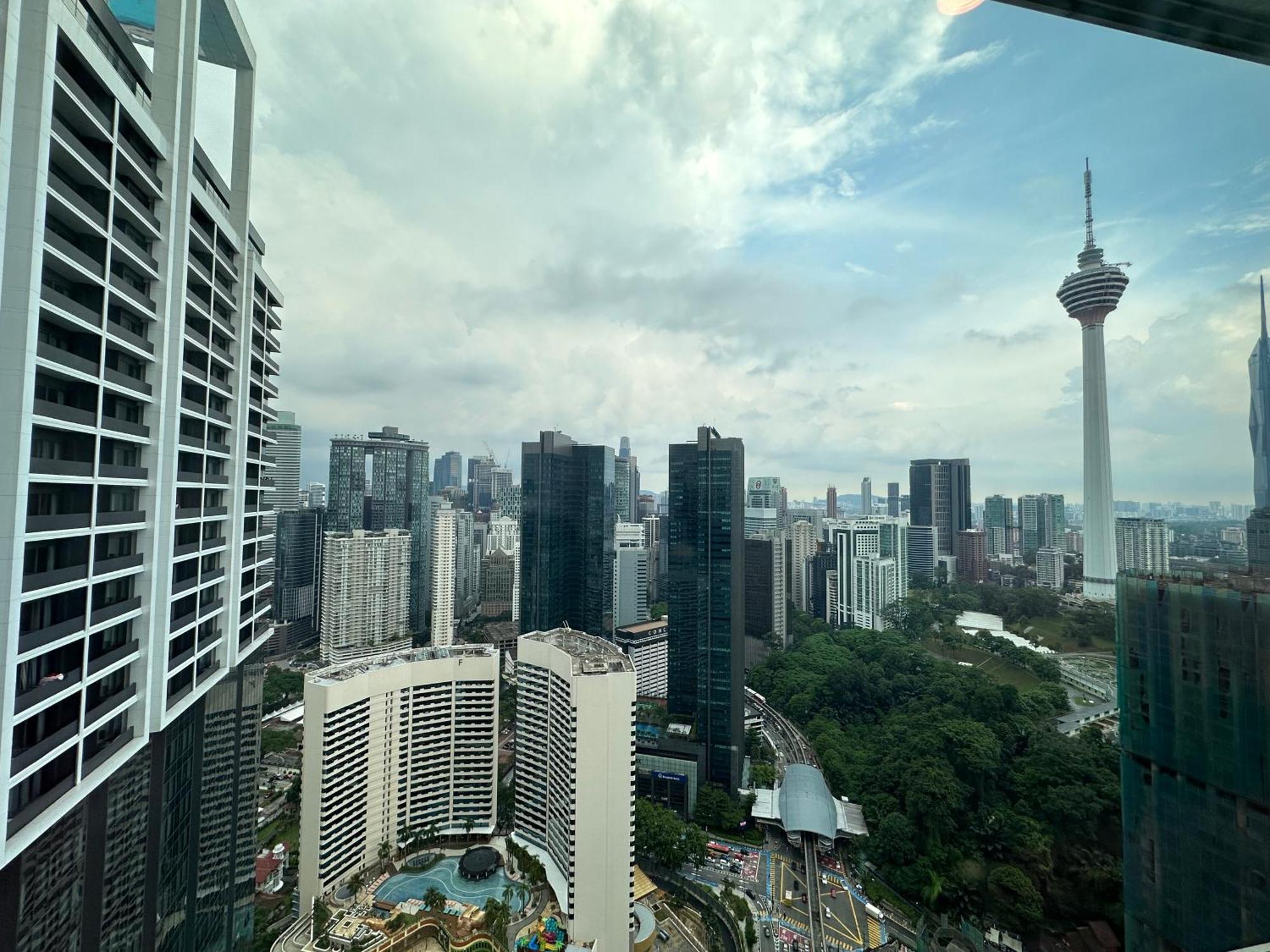The Platinum Kuala Lumpur By Cozy White Apartamento Exterior foto