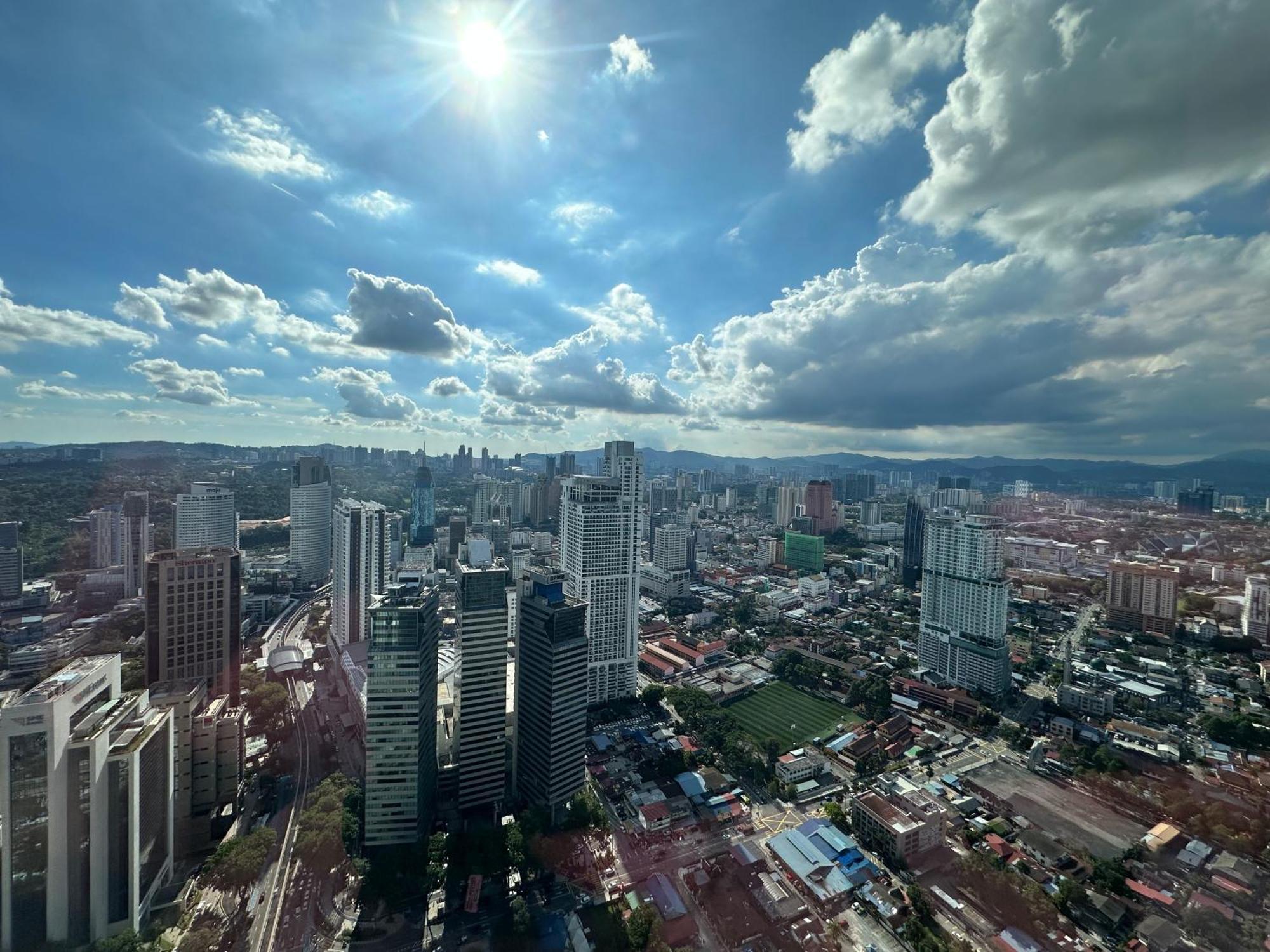 The Platinum Kuala Lumpur By Cozy White Apartamento Exterior foto