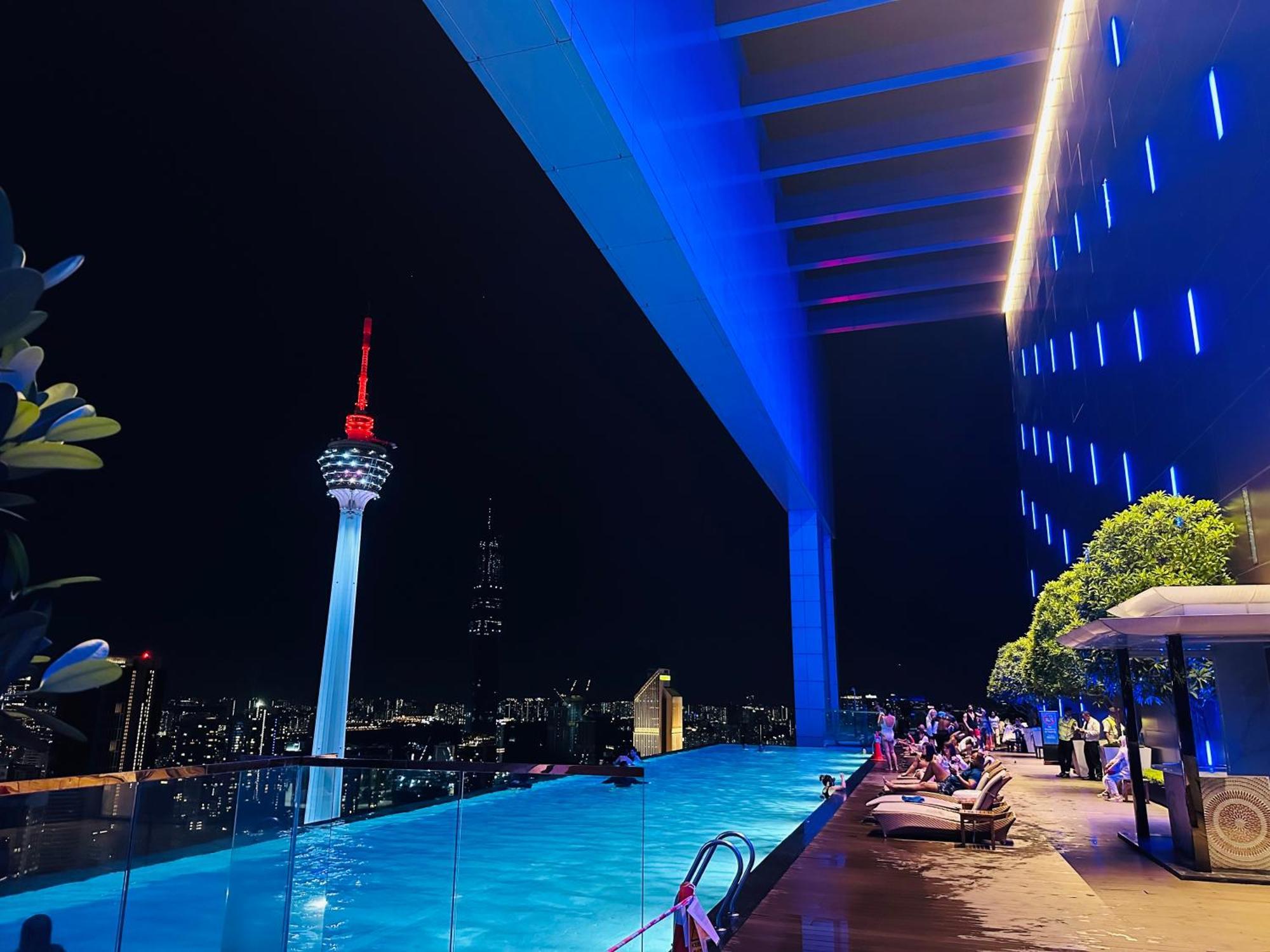 The Platinum Kuala Lumpur By Cozy White Apartamento Exterior foto